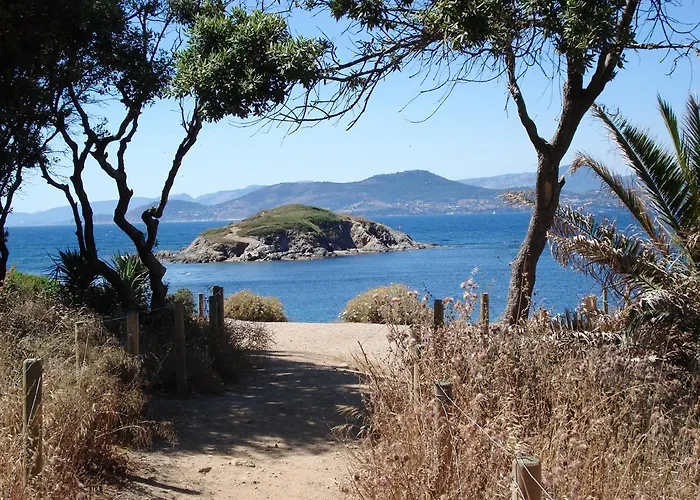 Apartment A Hyeres, 20 M², Jardin Et Parking Prive *